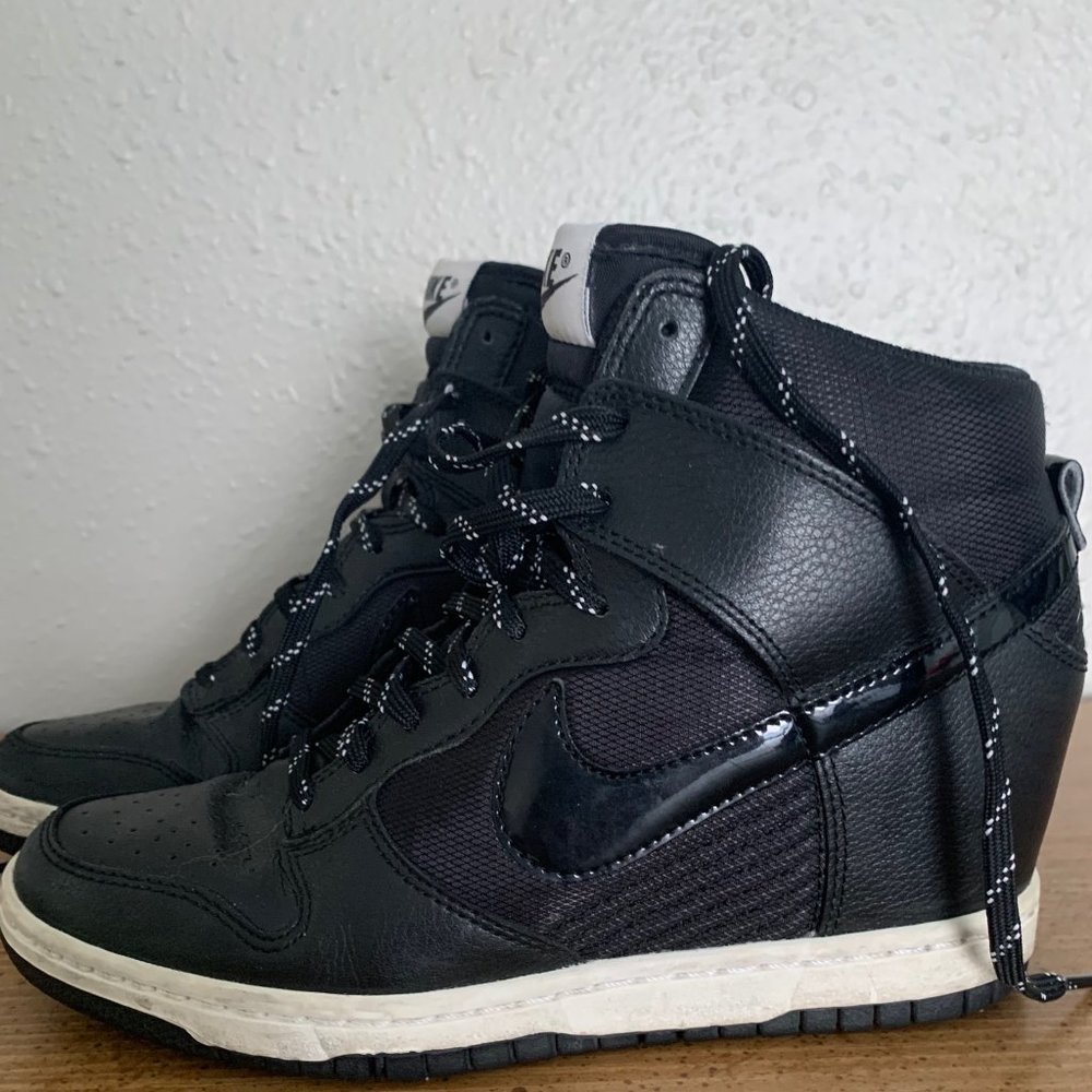 Nike Dunk Sky Hi Wedge Sz 7